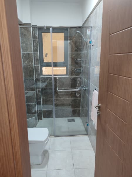 Three bedroom all ensuite apartment 